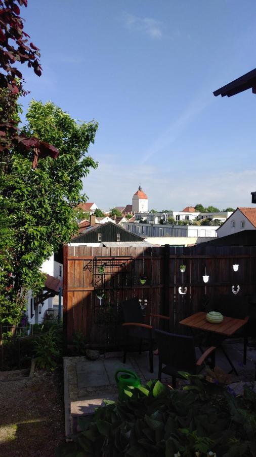 Neuottinger Stadtblick Exterior foto